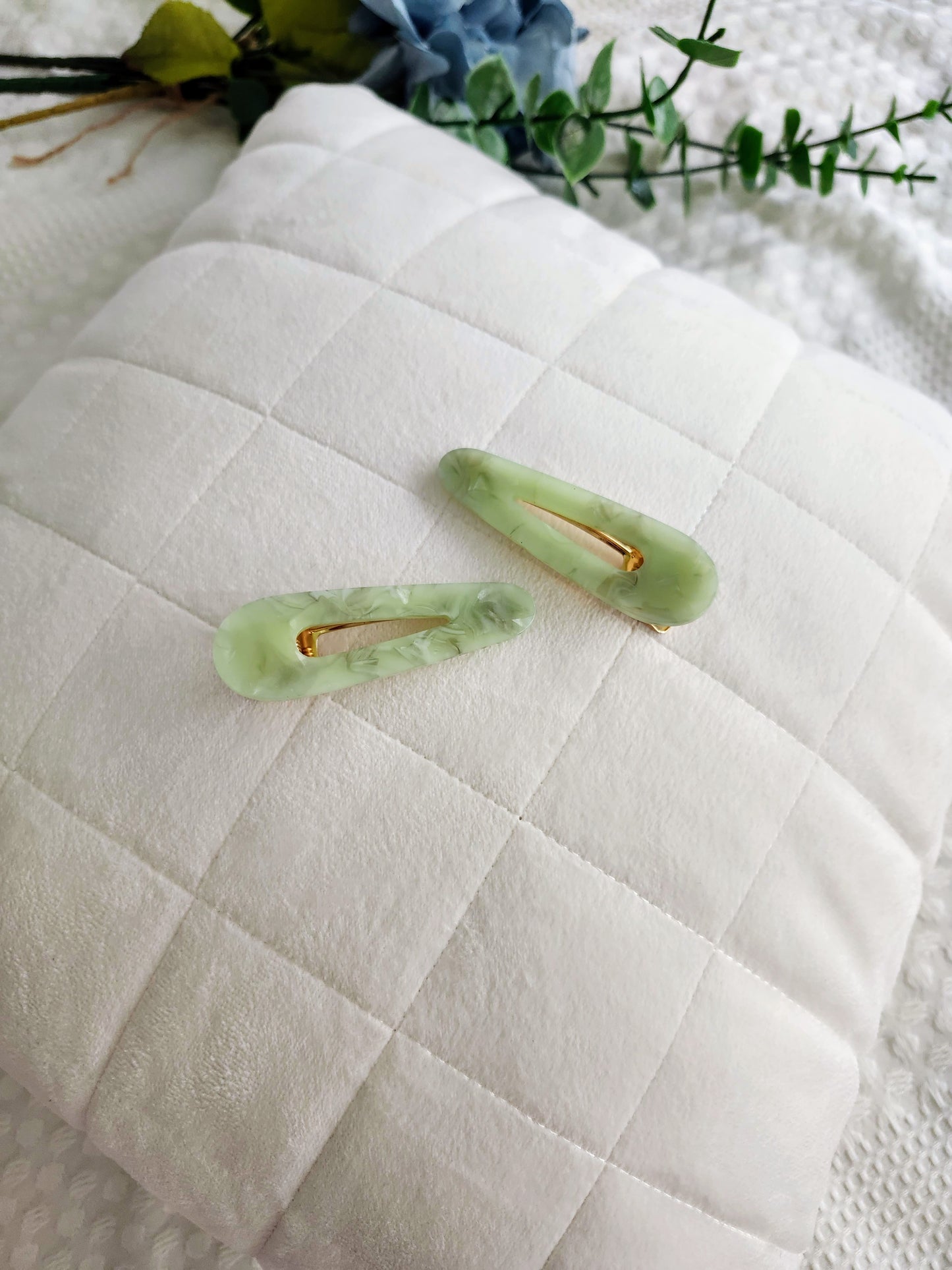 Green Clip 2pc